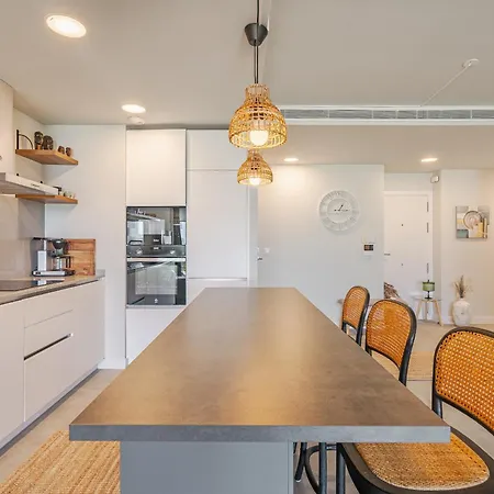 12 La Sabina Pool View Apartment Estepona